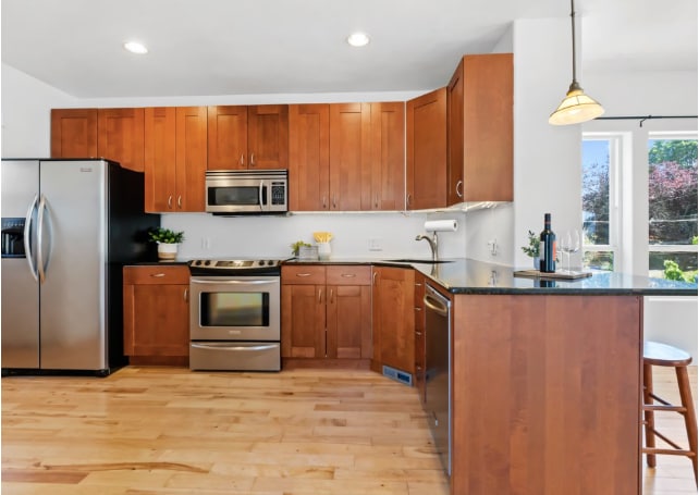 Building Photo - 3131 NE Wasco St