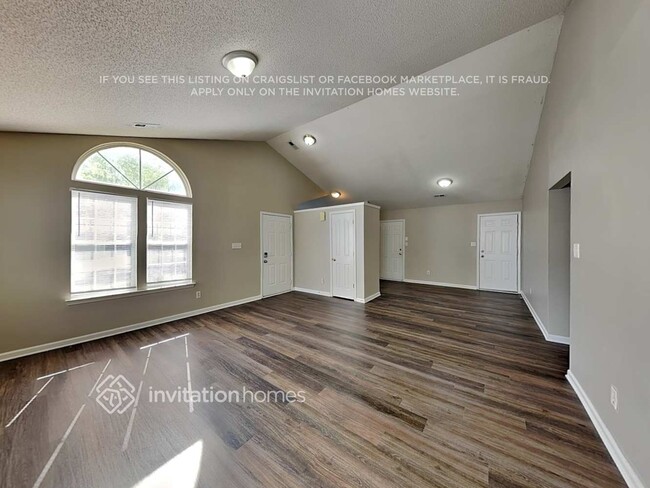 Building Photo - 8731 Purple Thistle Ln