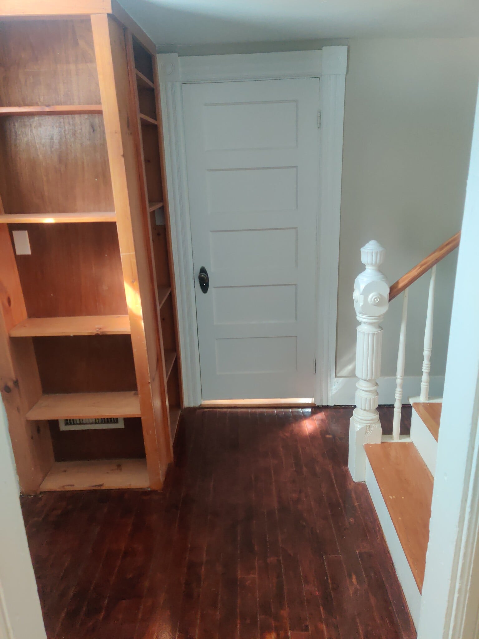 Building Photo - 37 Whitehall Rd