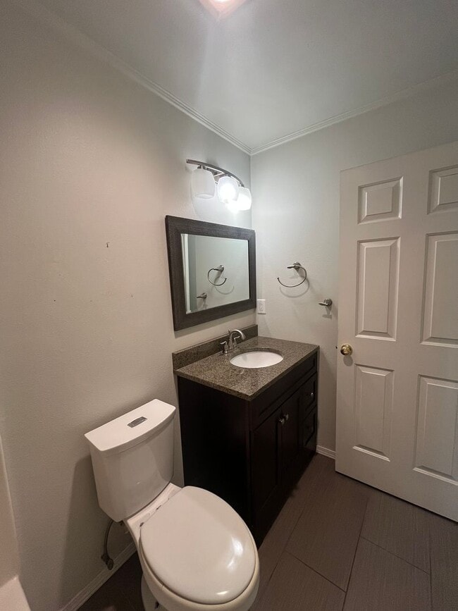 Building Photo - 3-Bedroom 2-Bathroom home in West Eugene