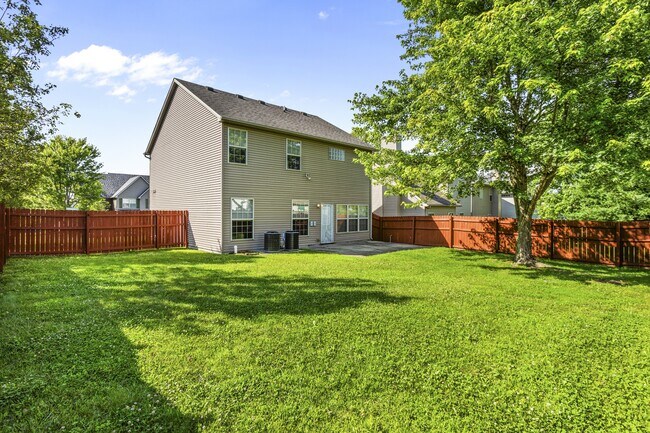 Building Photo - 588 Lanarkshire Pl