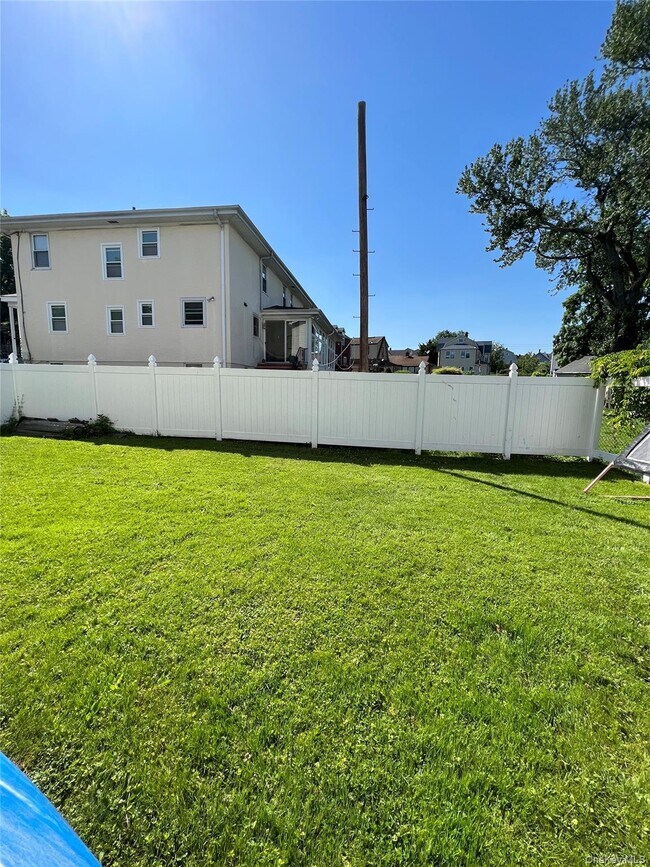 Building Photo - 164 Harrison Ave