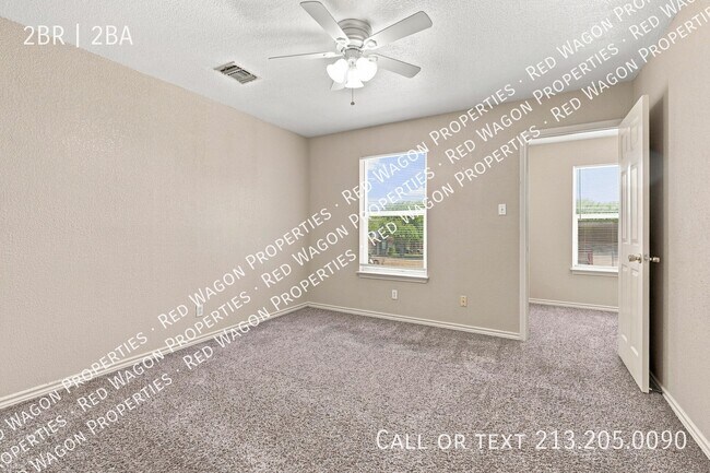 Building Photo - 4614 Swann Ln