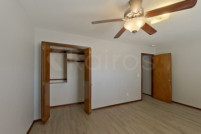 Building Photo - 1205 Mockingbird Ln
