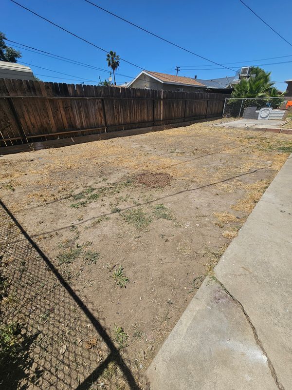 Building Photo - 915 30th St