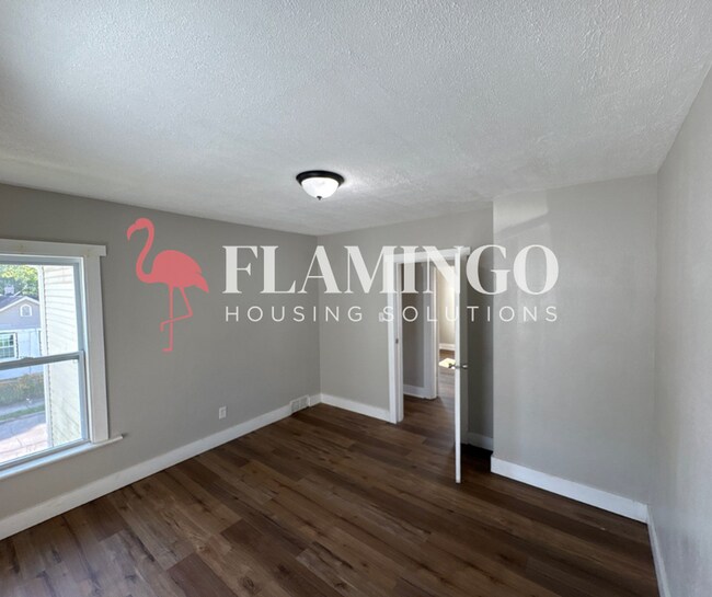Building Photo - 139 Boltin St