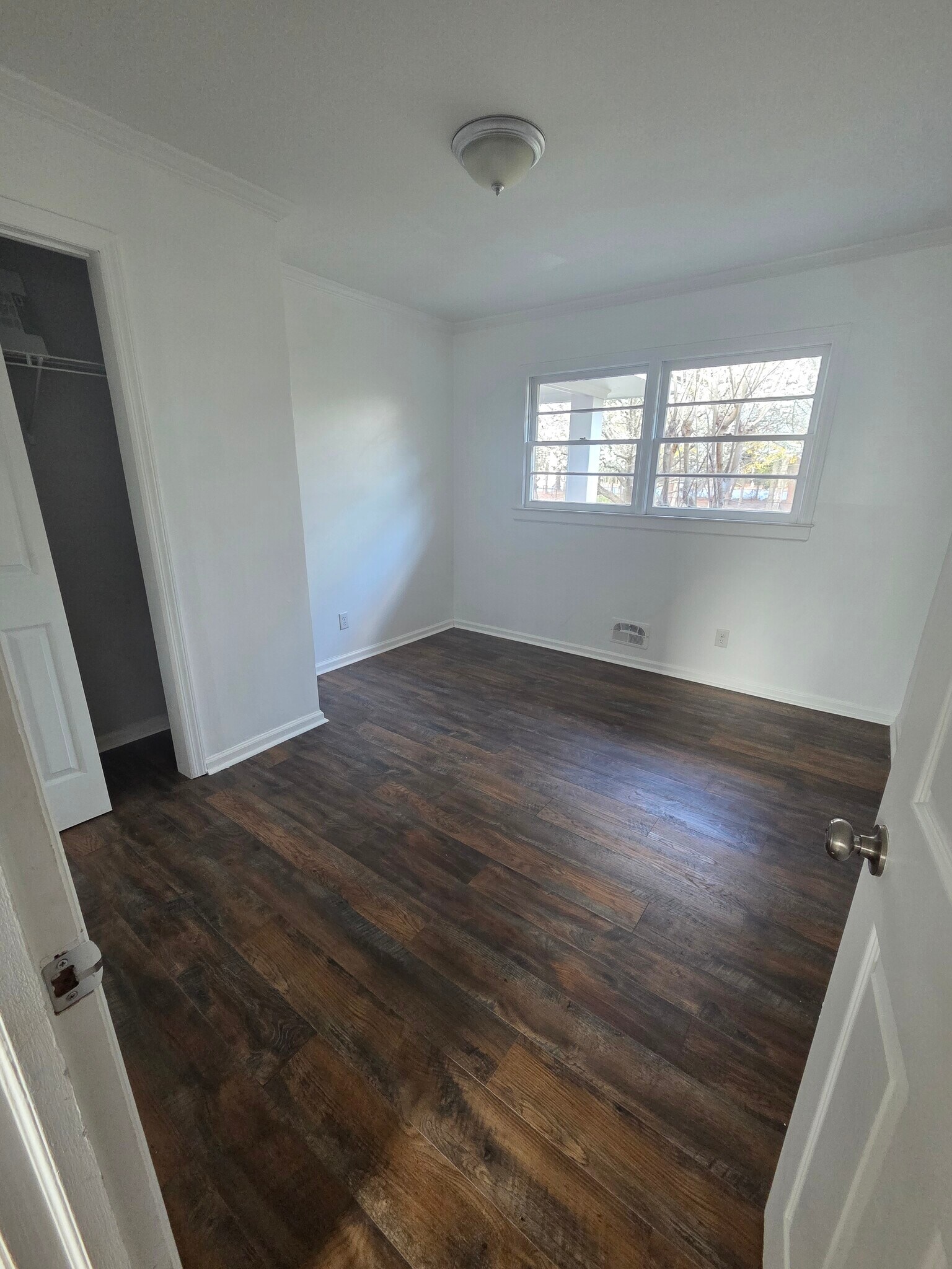 Building Photo - 26 Station Rd