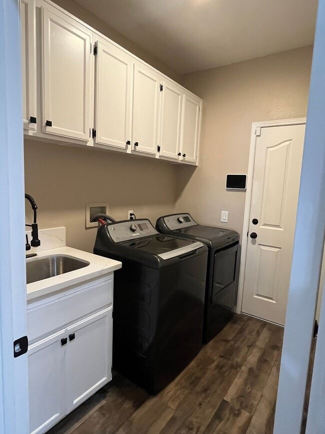 Building Photo - “Peaceful Cul-de-Sac Retreat | Freshly Updated 3BR + Bonus Room | Move-In Ready”