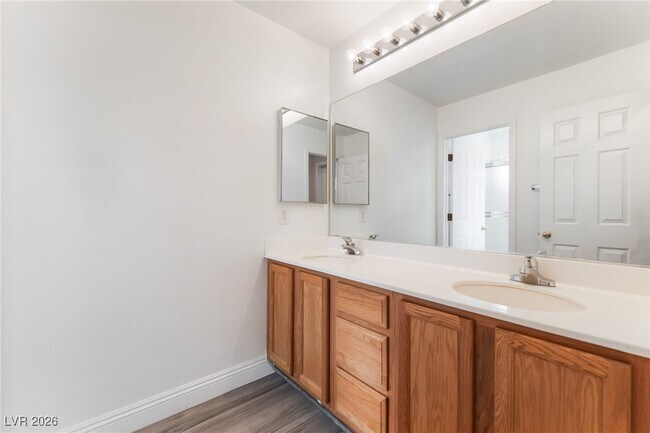 Building Photo - 4749 Arial Ridge St