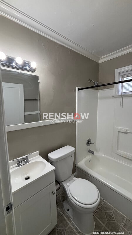 Building Photo - 3732 Hazelwood Ave