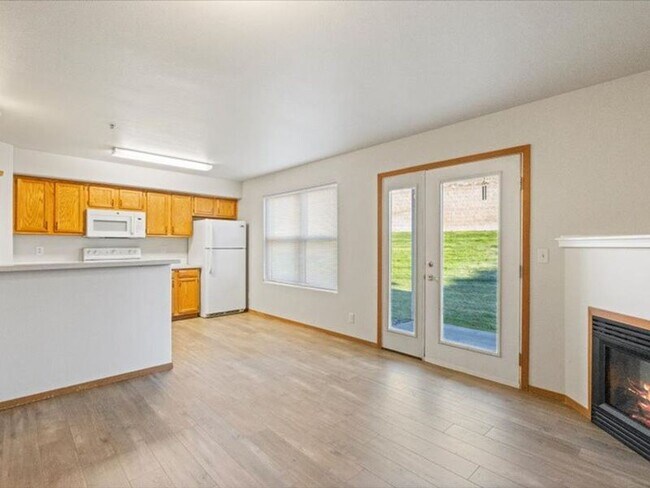 Building Photo - 6305F Chapel Hill Blvd