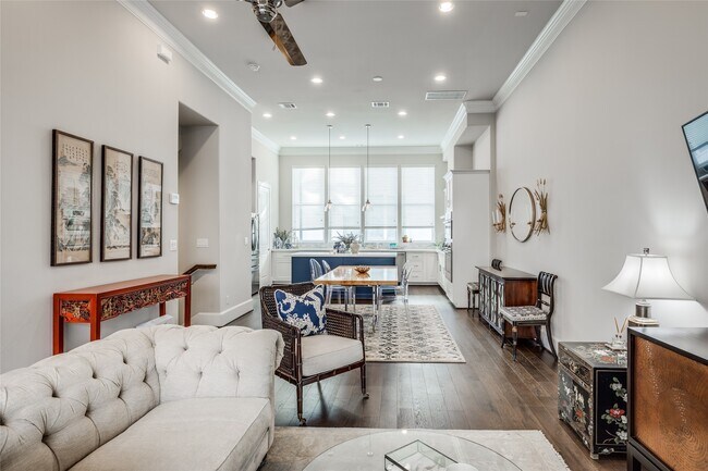 Building Photo - 6056 Kansas St