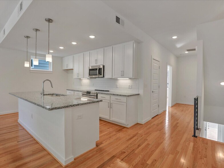 Refrigerator included - 1215 Bainbridge St