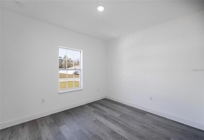 Building Photo - 9521 N Old Mill Way