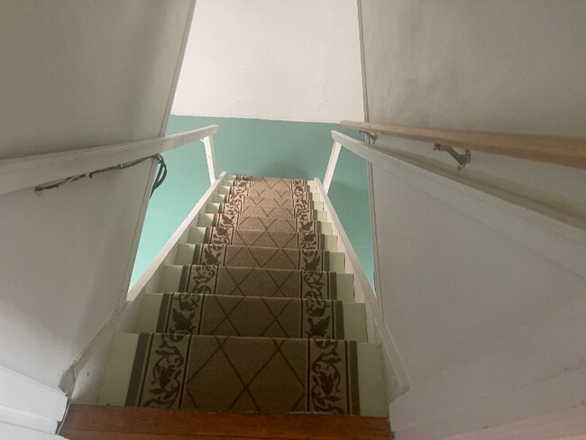 Building Photo - 3869 Beech St