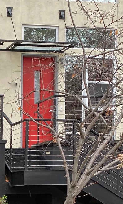 Building Photo - 44 Iron Horse Ln