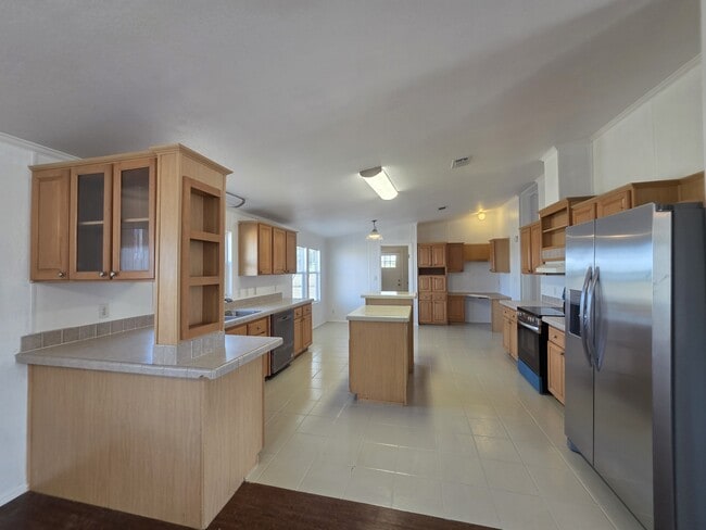 Building Photo - 14412 Graef Rd