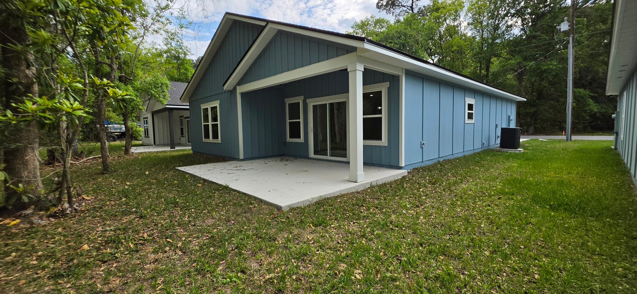 Building Photo - 63 Delmonte St