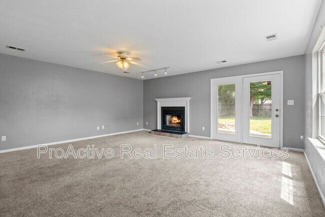Building Photo - 5312 Pandoria Ave