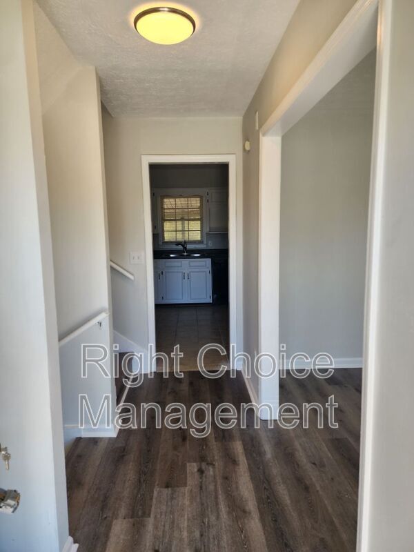 Building Photo - 6219 Browning Dr