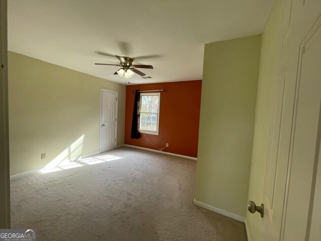 Building Photo - 156 Plantation Trce