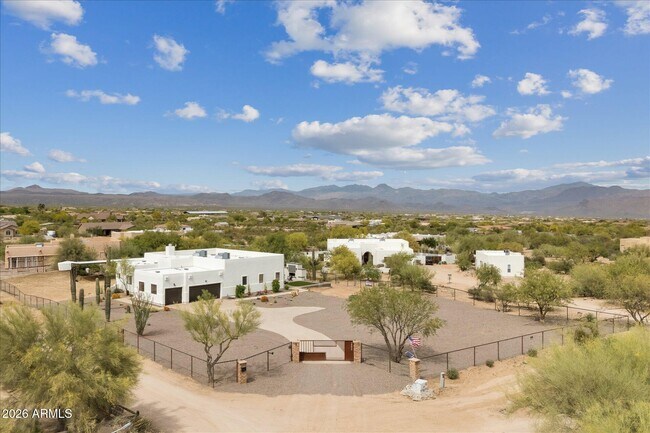 Building Photo - 14604 E Peak View Rd