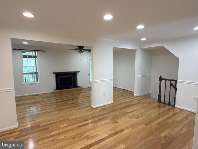 Building Photo - 5718 Wood Mouse Ct