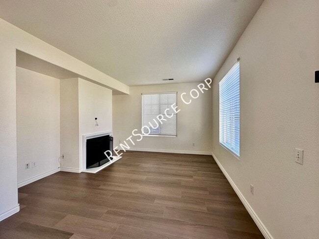 Building Photo - 28132 Castillo Ln