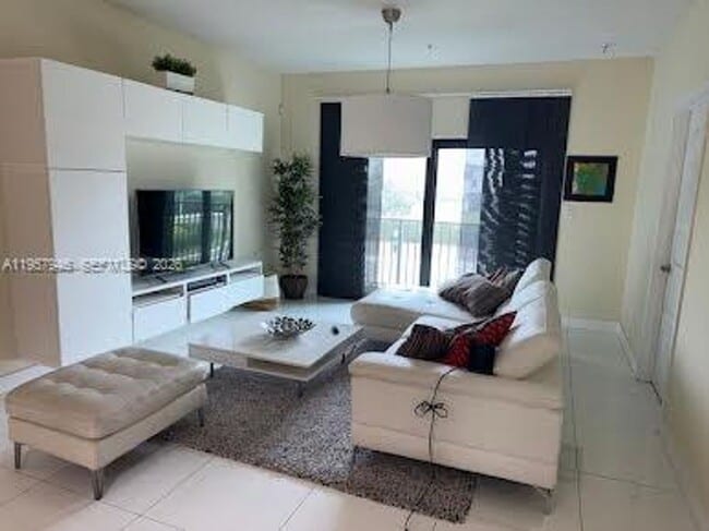 Building Photo - 7805 NW 104th Ave