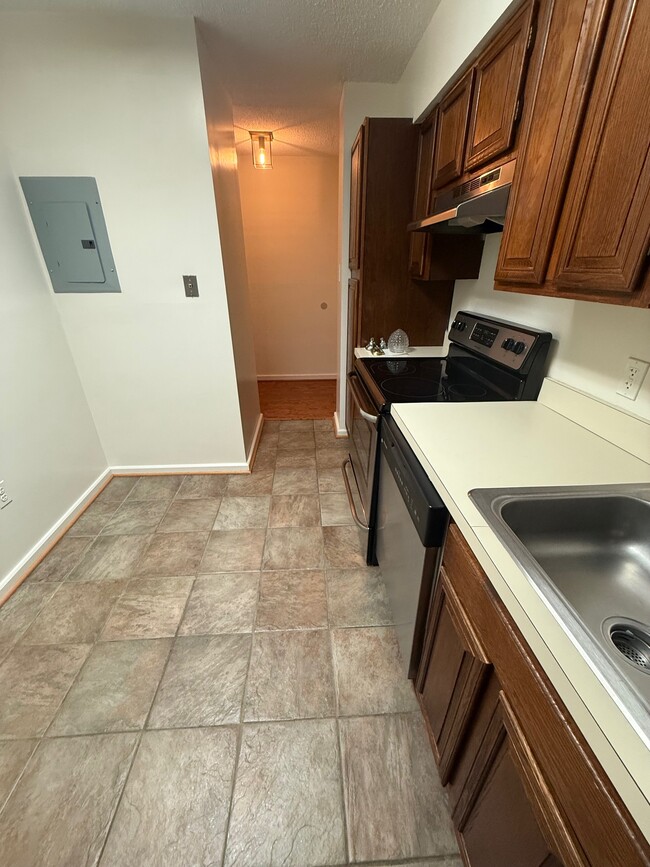 Building Photo - 2141 P St NW