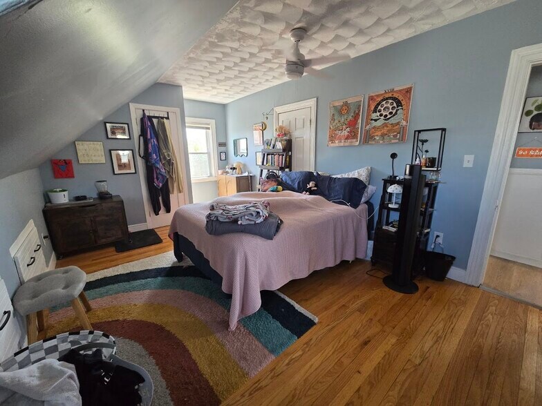Bedroom #2 - 272 Division St