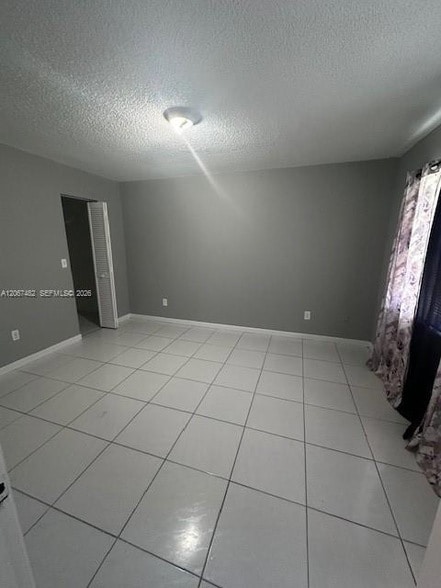 Building Photo - 20735 NE 8th Ct