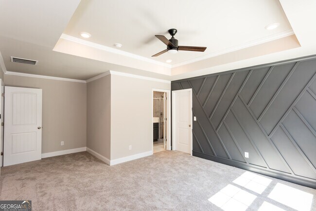 Building Photo - 3352 Landings S Dr SW