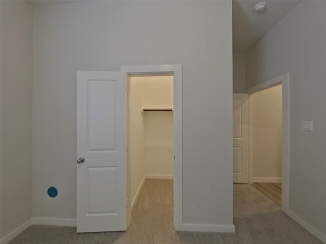 Building Photo - 2319 Cohorn Trl