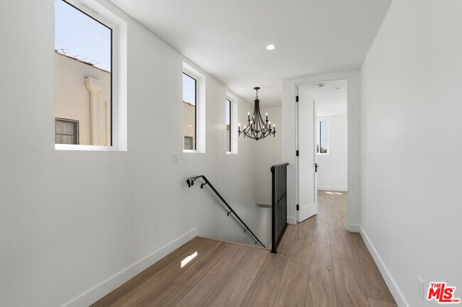 Building Photo - 6451 W 6th St