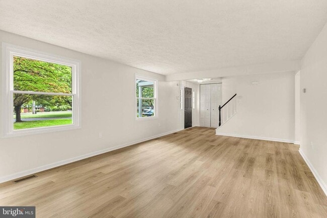 Building Photo - 10640 Gorman Rd