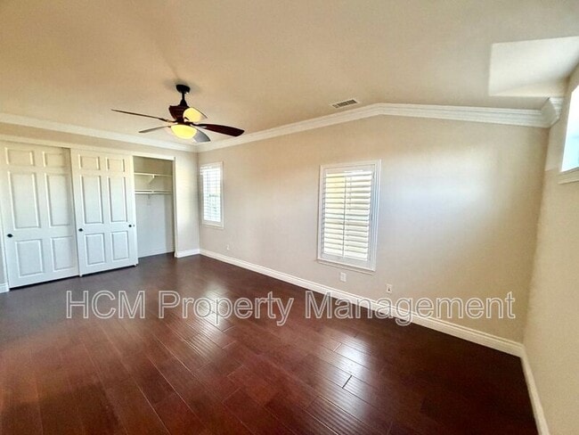 Building Photo - 114 Tearose