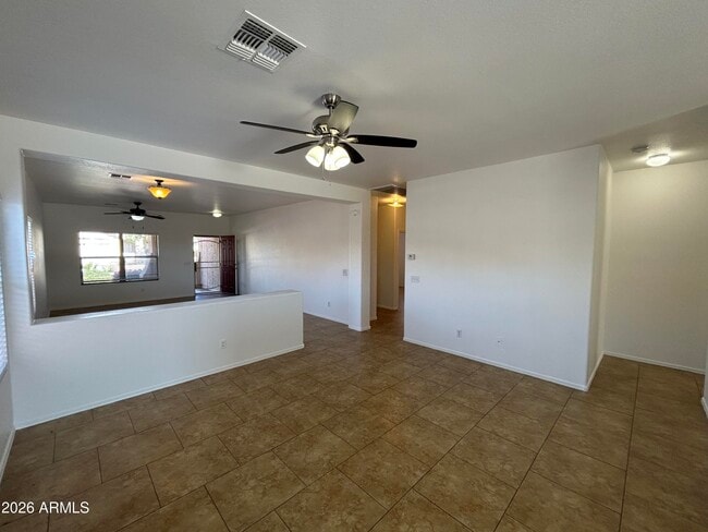 Building Photo - 15333 W Cortez St