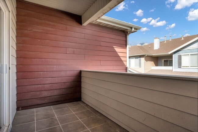 Building Photo - 32 S 1580 W