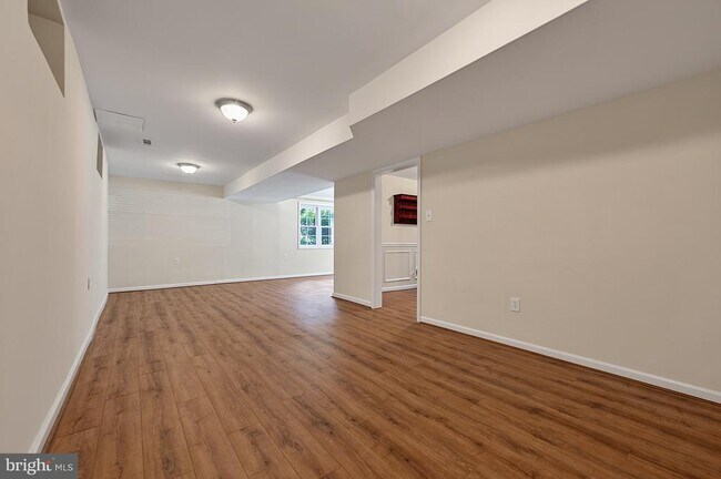 Building Photo - 6508 Berkshire Dr