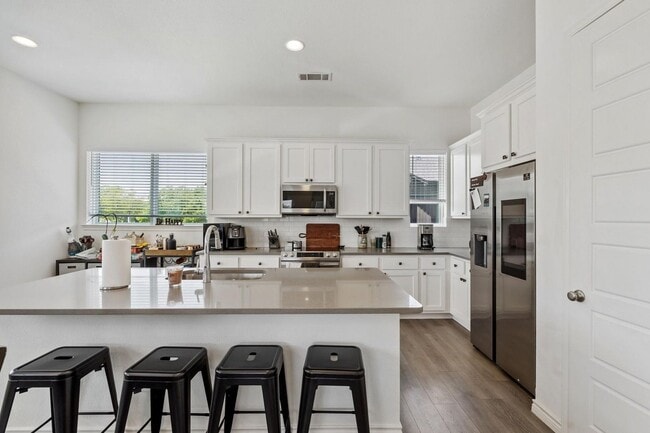 Building Photo - 2830 Addison Park Ln