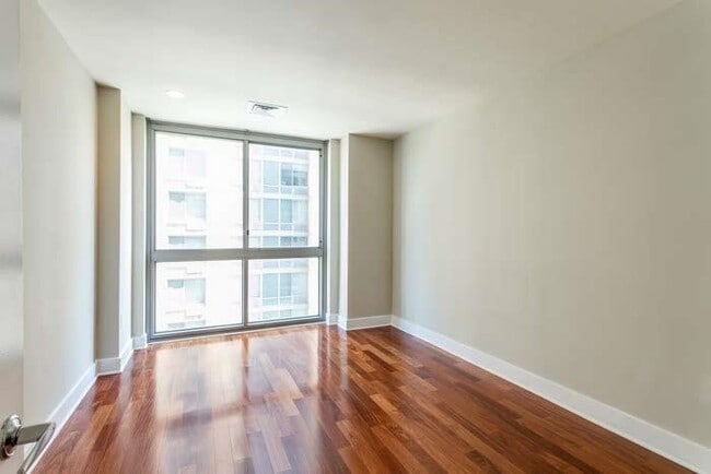 Building Photo - 201 Marin Blvd