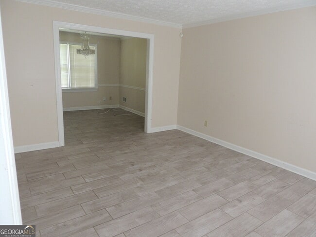 Building Photo - 6336 Phillips Pl