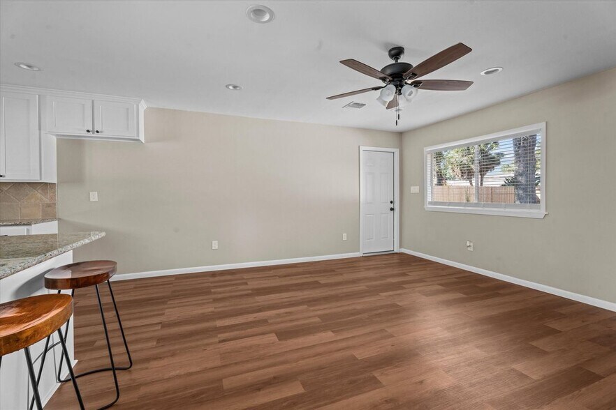 Building Photo - 10030 Haddington Dr