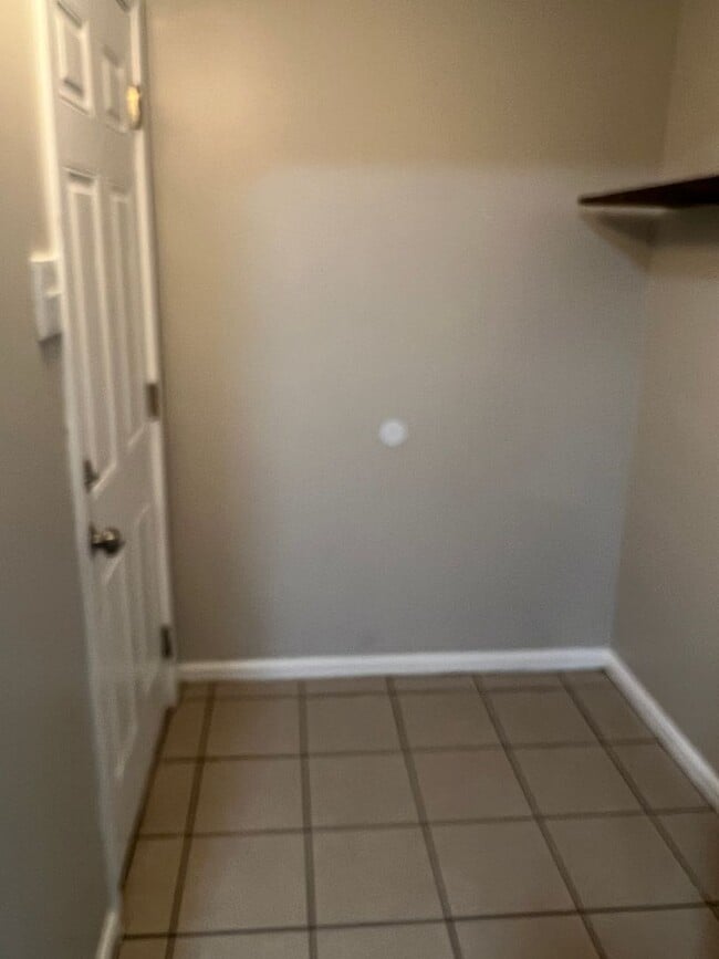 Building Photo - 1301 N Olney St