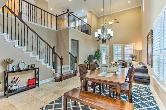 Building Photo - 4741 Durham Dr