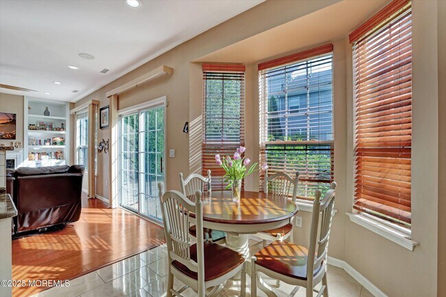 Building Photo - 150 Nathan Dr