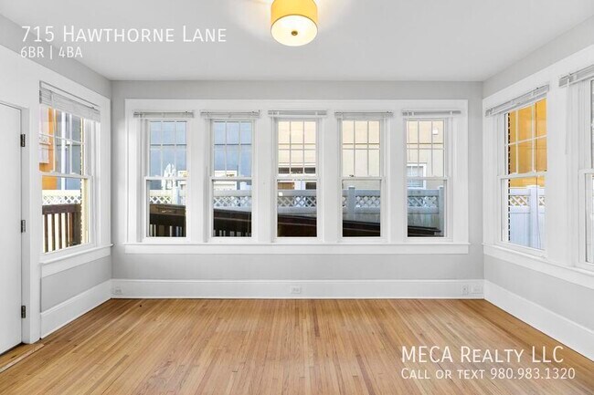 Building Photo - 715 Hawthorne Ln