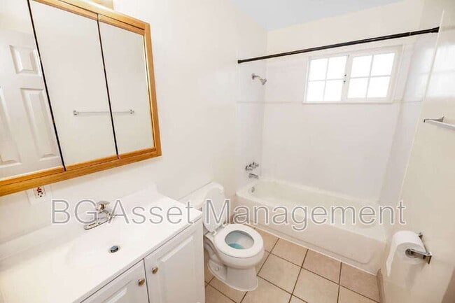 Building Photo - 1640 Barrus Ave