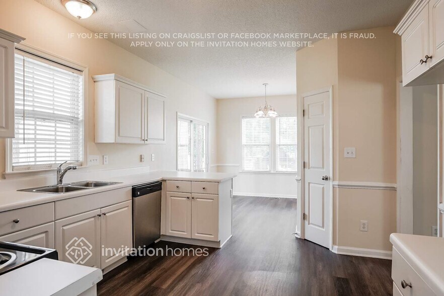 Building Photo - 508 Zircon Ln